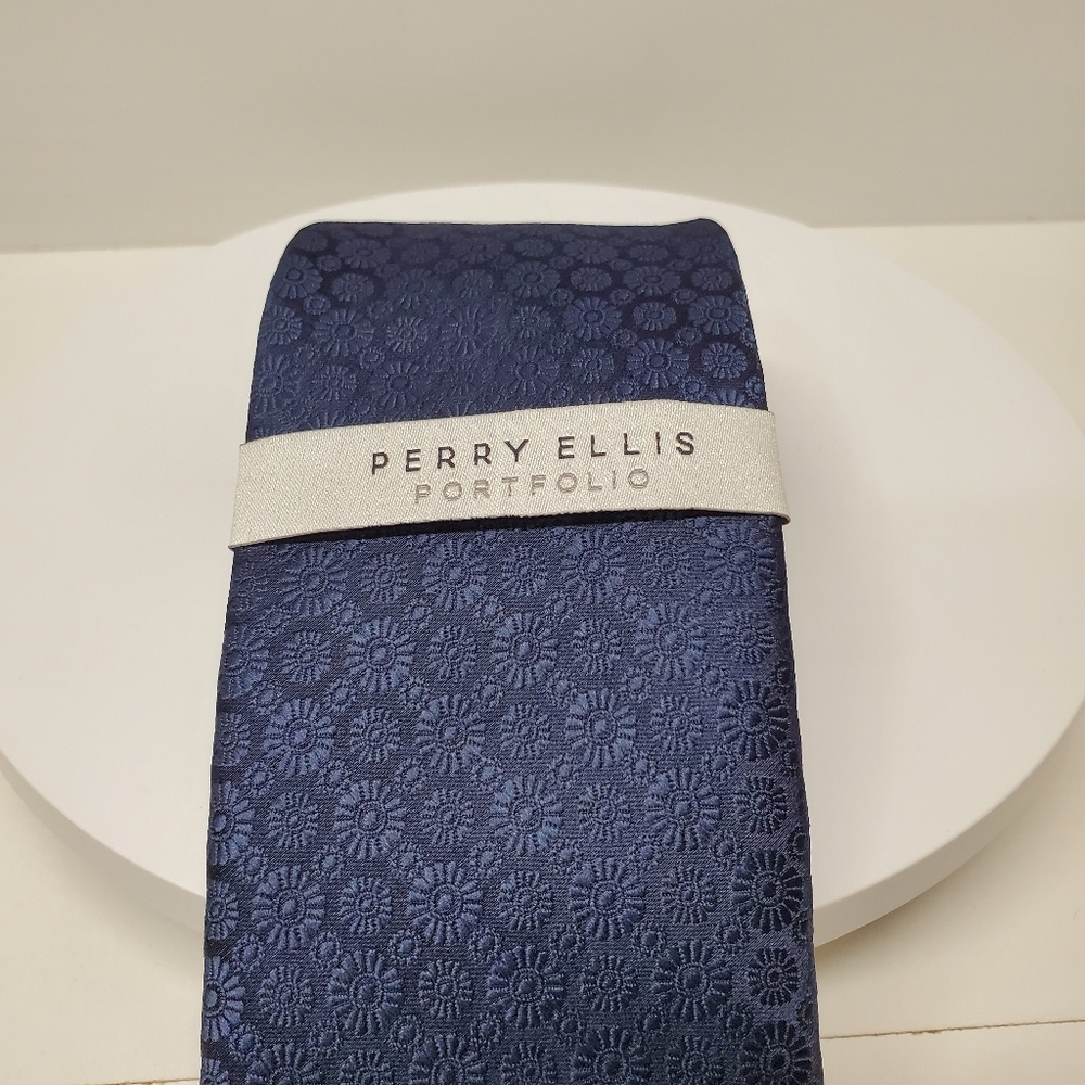 Perry Ellis Blue Tie 👔 l